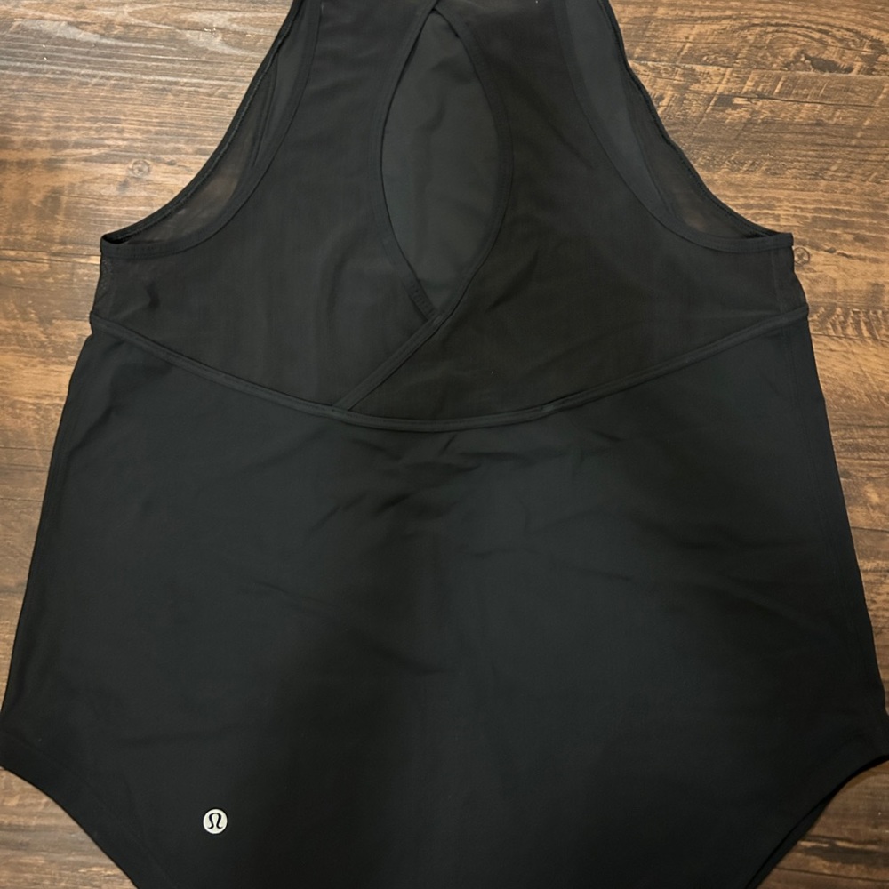 🍋 Lululemon Halter Mesh Tank 🍋
